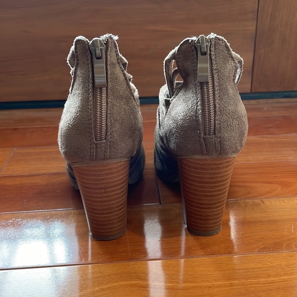 Booties - Picture 3 of 5